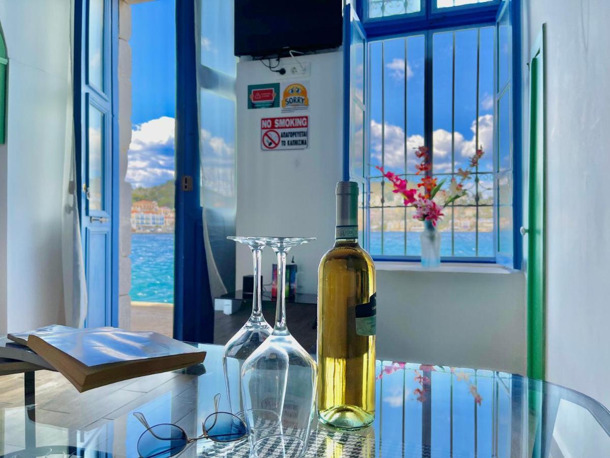Seafront - Harbour View , Pitini 2 Διαμέρισμα Σύμη Εξωτερικό φωτογραφία